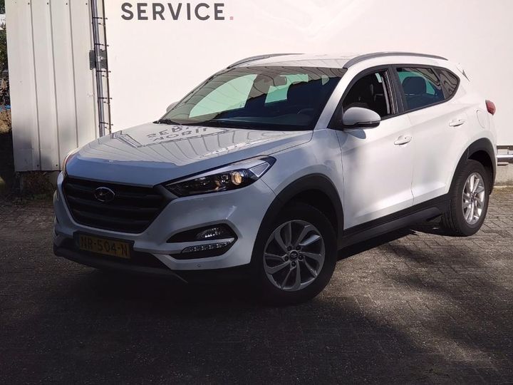 hyundai tucson 2017 tmaj3811ajj416371