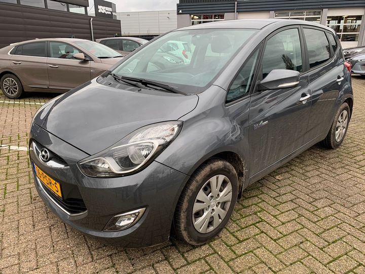 hyundai ix20 2011 tmapu81dabj003687