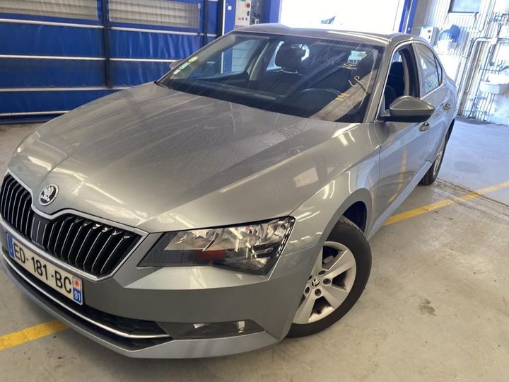 skoda superb 5p 2016 tmbag7np9h7009345