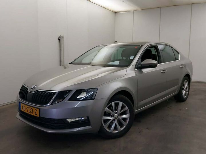 skoda octavia 2019 tmbag9ne7j0320409