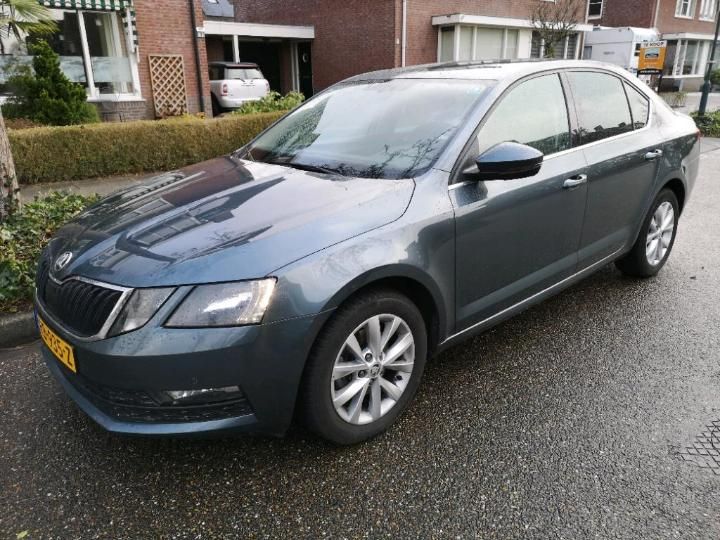 skoda octavia 2017 tmbap9ne5j0178142