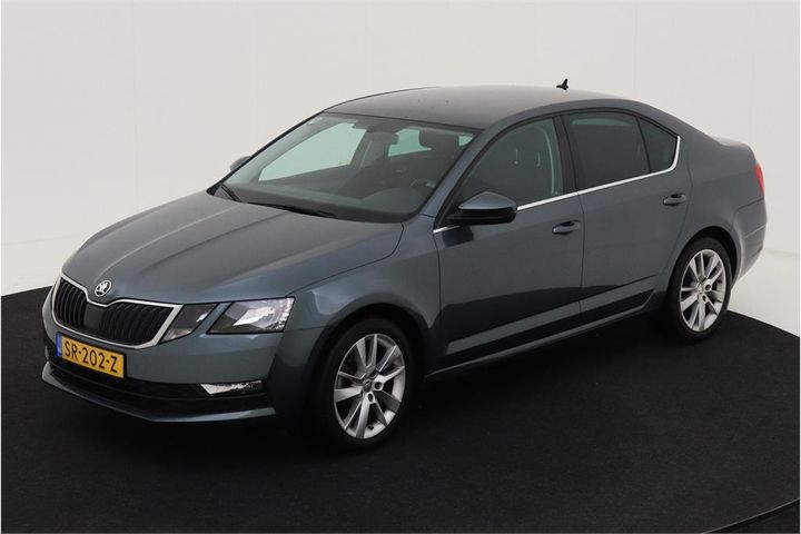 skoda octavia 2018 tmbap9ne5j0328413