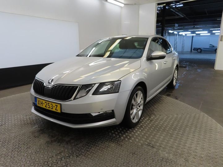 skoda octavia 2019 tmbar9ne7k0106340