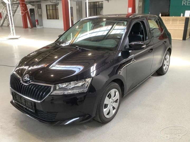 skoda fabia hatchback 2019 tmbea6nj5lz035981