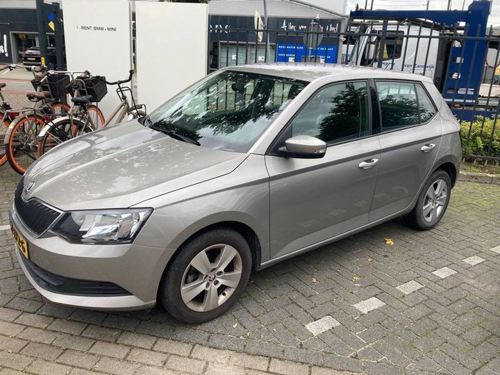 skoda fabia 2017 tmbeb6nj4hz170955