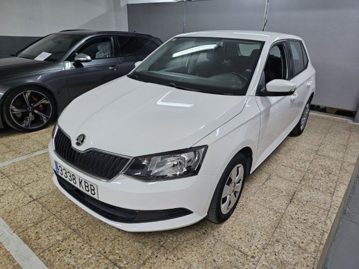 skoda fabia 2017 tmbeb6nj8jz007330