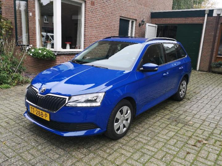 skoda fabia combi 2018 tmbjb6nj4kz034119