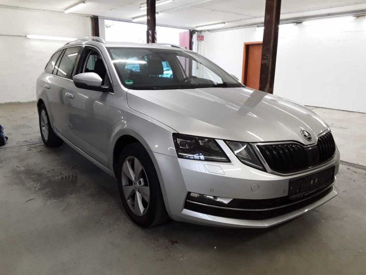 skoda octavia combi 2018 tmbjd7ne2j0250072