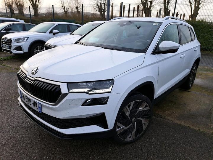 skoda karoq 2023 tmbjf7nu2p5047888