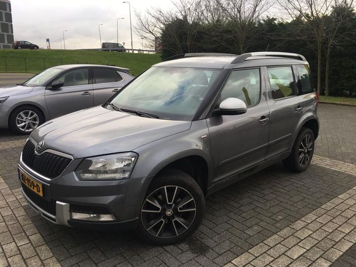 skoda yeti 2017 tmbjf95l8hn706223