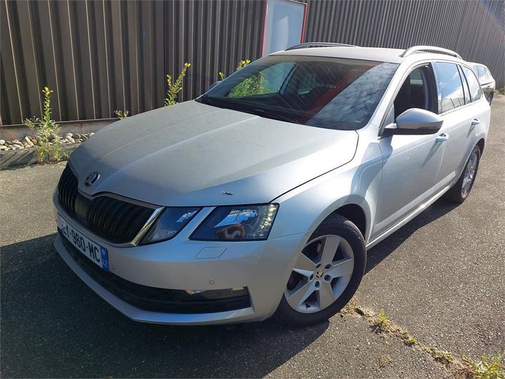 skoda octavia combi 2018 tmbjg7nexj0360665