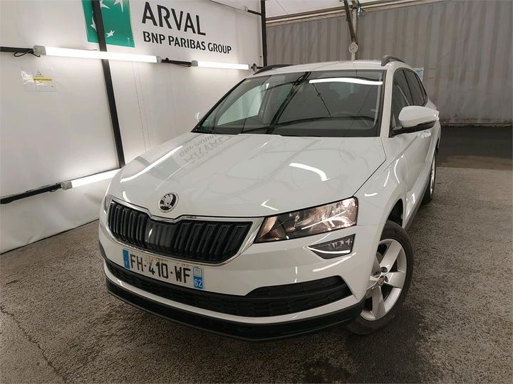 skoda karoq 2019 tmbjg7nu1kj017147