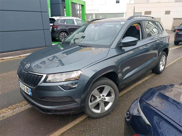 skoda karoq 2019 tmbjg7nu1kj017276