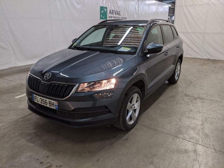 skoda karoq 2019 tmbjg7nu2lj010872