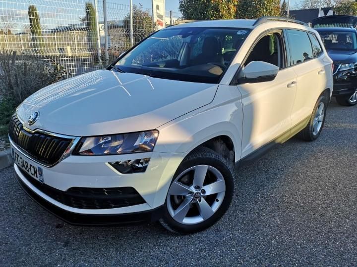 skoda karoq 2018 tmbjg7nu6k5008498