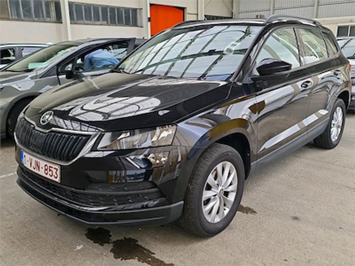 skoda karoq 2018 tmbjg7nu7k5022104