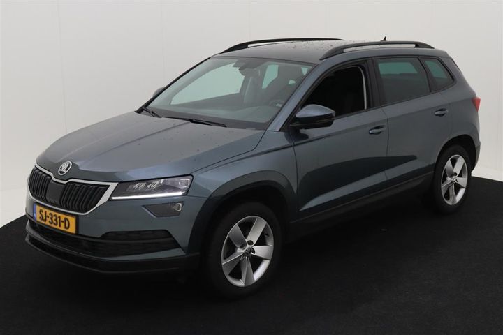 skoda karoq 2018 tmbjg7nu8j5031246