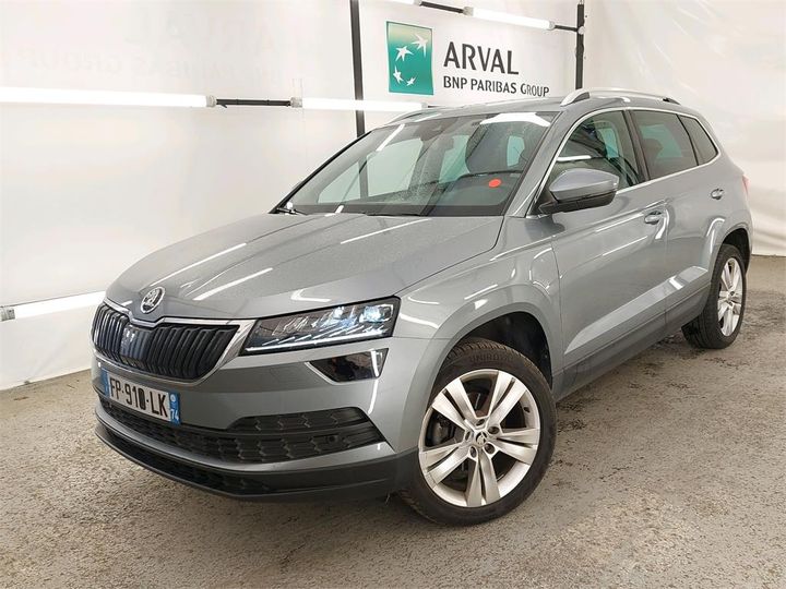 skoda karoq 2020 tmbjg7nu8l2035141