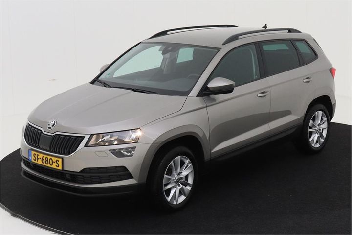 skoda karoq 2018 tmbjg7nu9j5028310