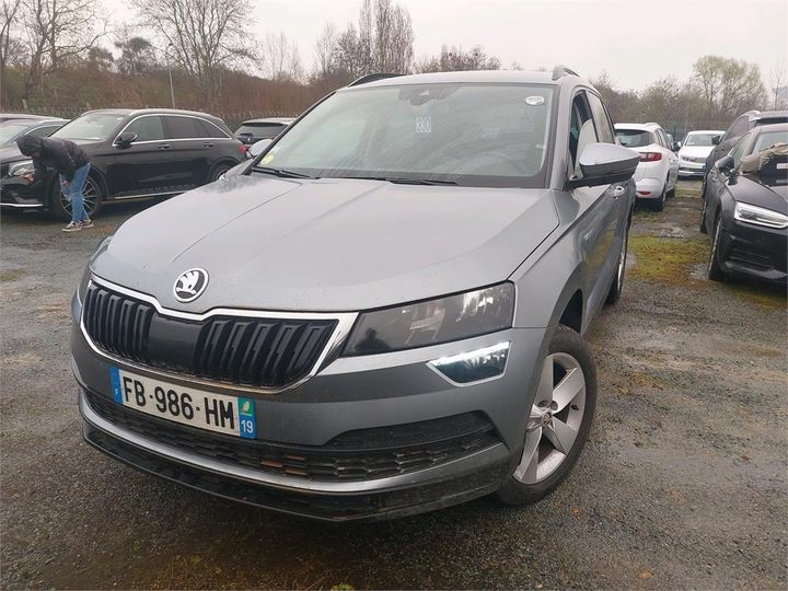 skoda karoq 2018 tmbjg7nuxk5015695