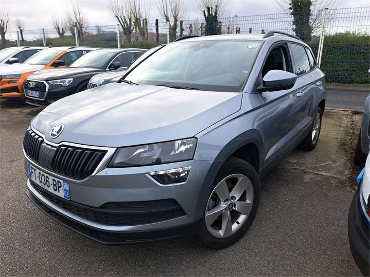 skoda karoq 2020 tmbjg7nuxl2037568