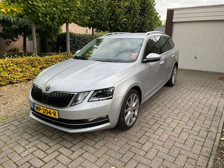 skoda octavia combi 2017 tmbjg9ne1j0026004