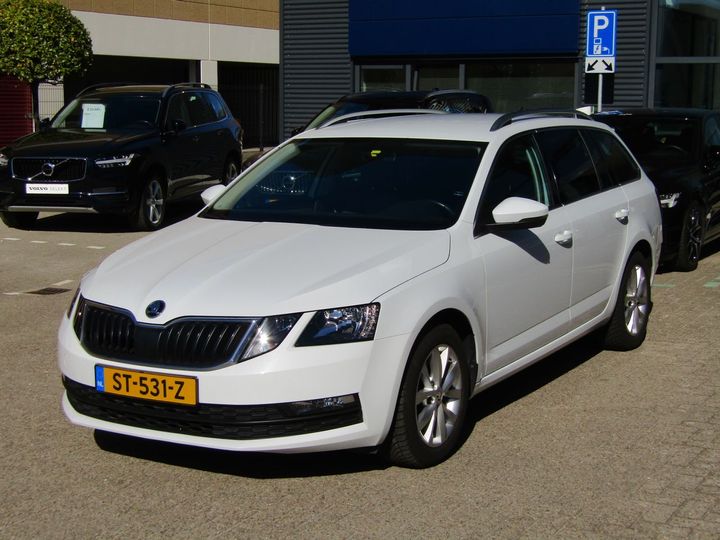 skoda octavia combi 2018 tmbjg9ne2j0341586