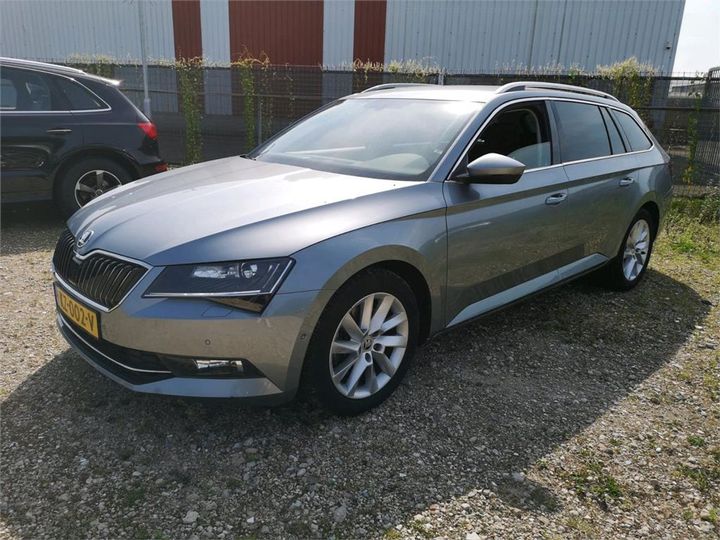 skoda superb combi 2017 tmbjg9np8h7500677