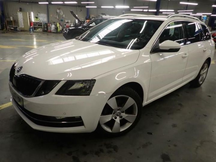 skoda octavia combi rev 2019 tmbjj7ne8k0088832