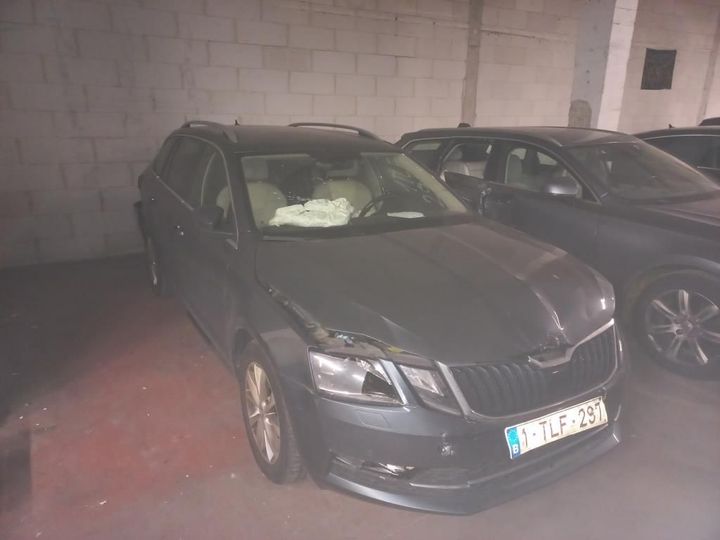 skoda octavia combi 2017 tmbjj9ne6j0213739