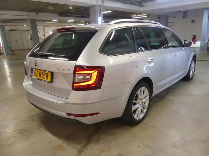 skoda octavia combi 2018 tmbjj9ne6k0025336