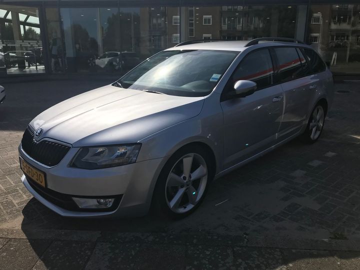 skoda octavia combi 2013 tmbjj9ne7e0037287