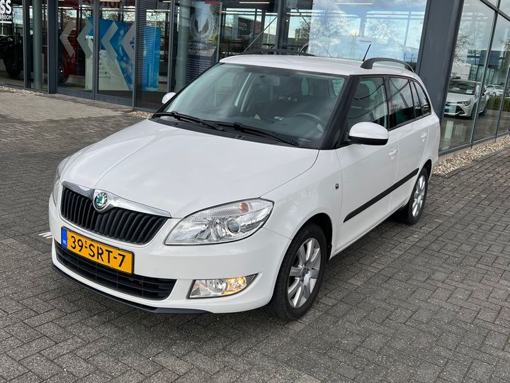 skoda fabia combi 2011 tmbjn65j5c3078531