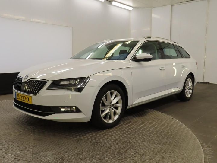 skoda superb combi 2019 tmbjn9np5k7024675