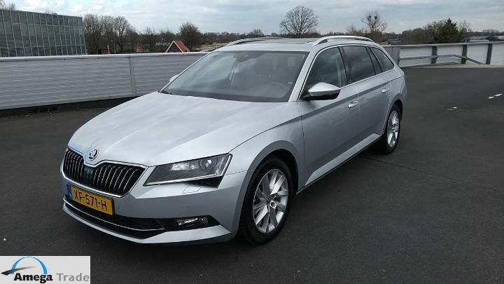 skoda superb combi 2019 tmbjn9np9k7021178