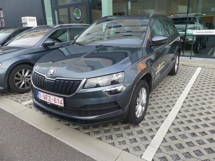 skoda karoq 2019 tmbjp7nu1k5040503