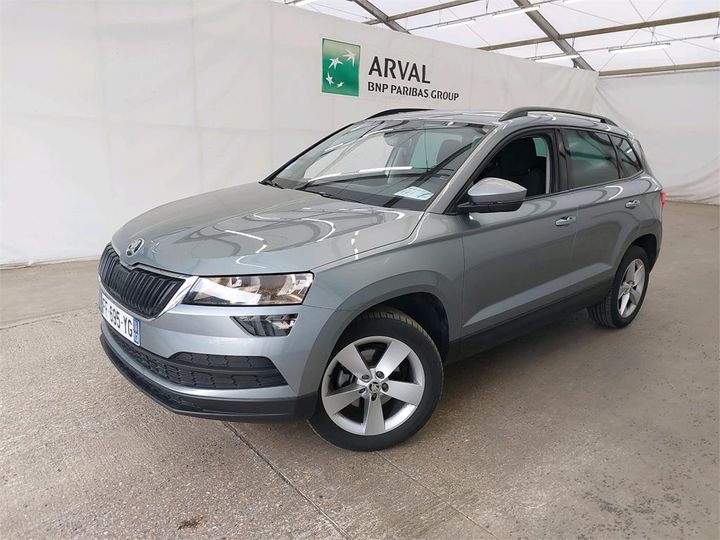 skoda karoq 2019 tmbjp7nu1kj012126