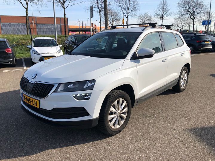 skoda karoq 2018 tmbjp7nu5k2025603