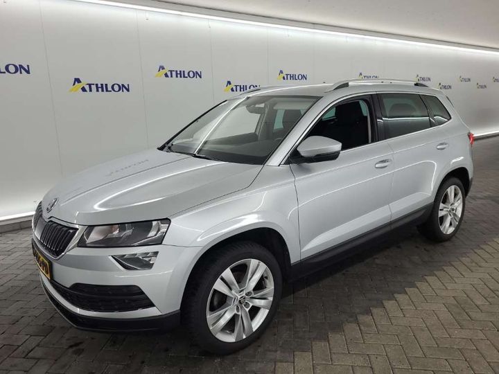 skoda karoq 2020 tmbjp7nu5k2056608