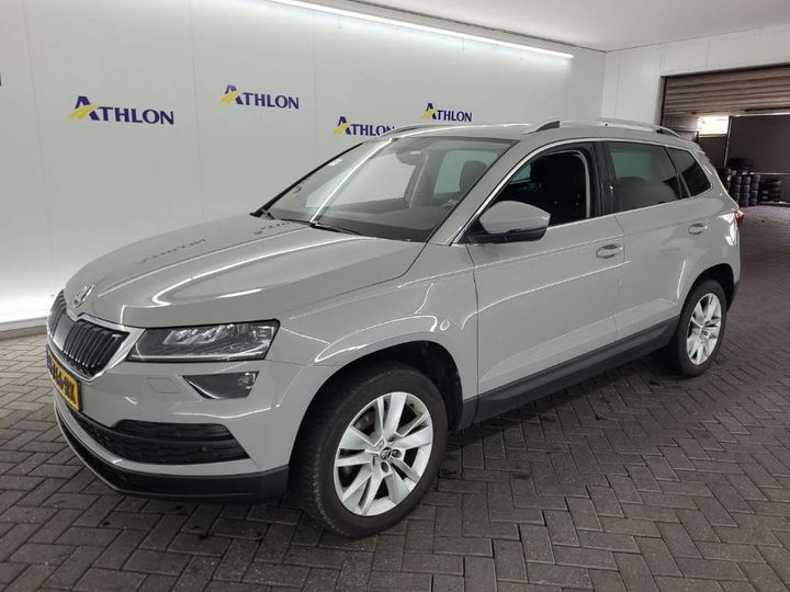 skoda karoq 2020 tmbjp7nu6l2040595