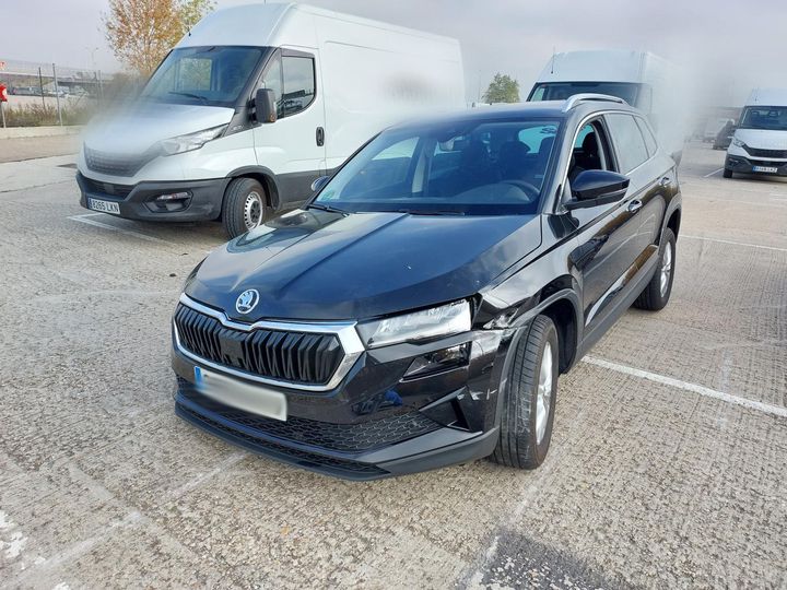 skoda karoq 2023 tmbjr7nu7pc228682