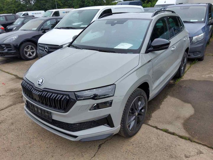 skoda karoq 2023 tmbjr7nu8pc243420