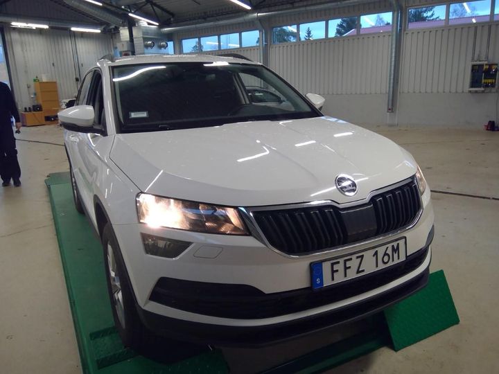 skoda karoq 2019 tmblj7nu4l2006262