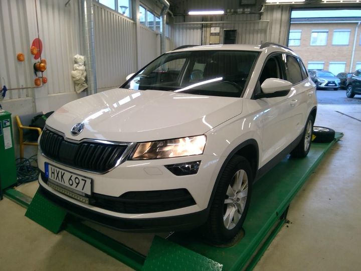 skoda karoq 2018 tmblj7nuxj2017120