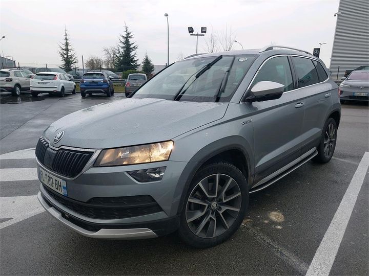 skoda karoq 2019 tmblm7nu6l5011873