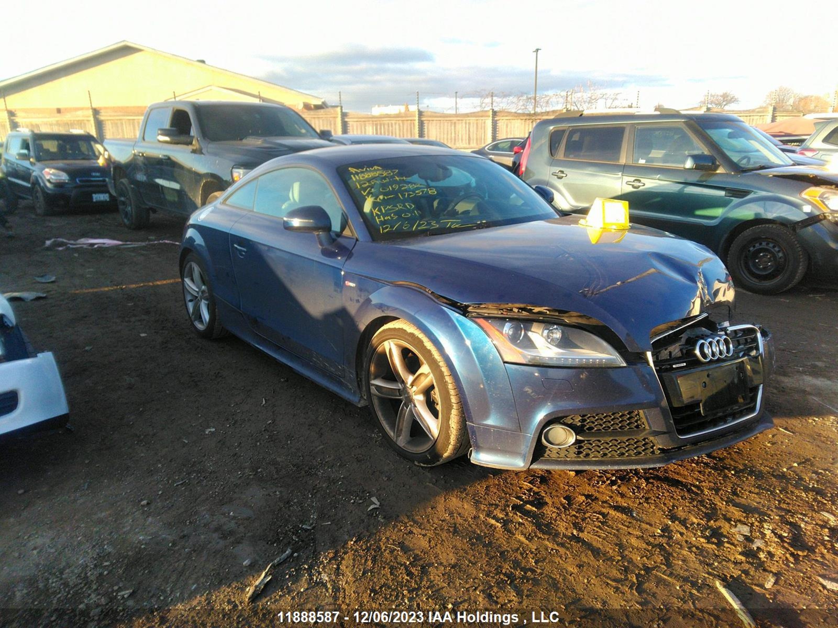 audi tt 2012 trubfafk5c1019282