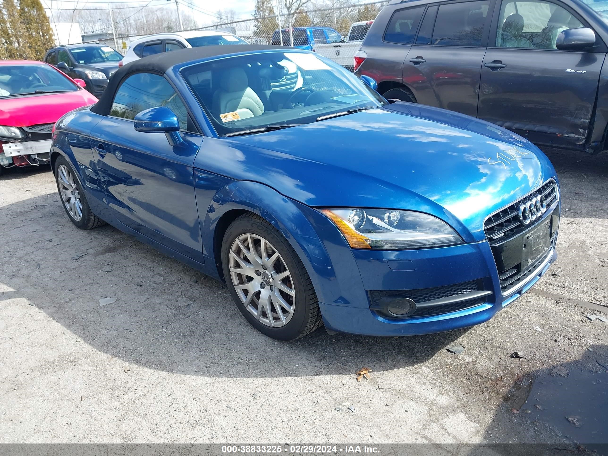 audi tt 2008 trurd38jx81029074