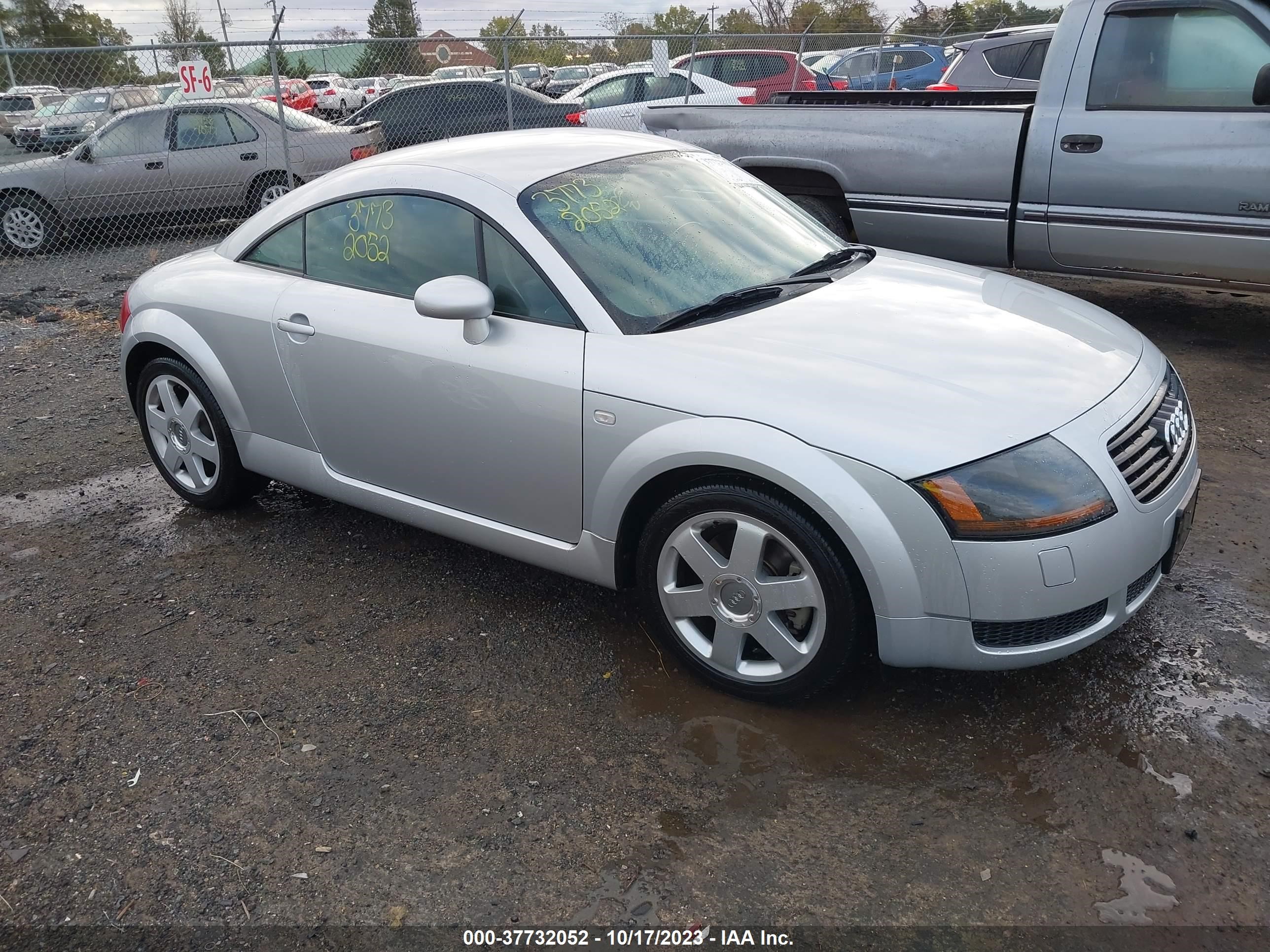 audi tt 2000 truuc28n9y1008954