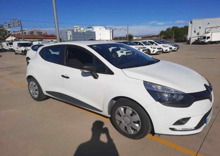 renault clio 2017 vf15rbf0a57324578