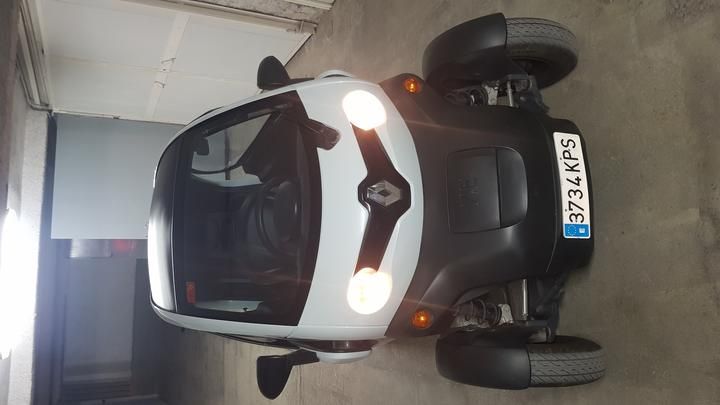 renault twizzy 2018 vf1acvyb261239131